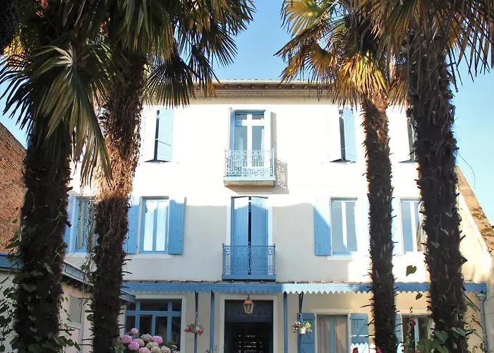 Marceillac ホテル カステルサラザン